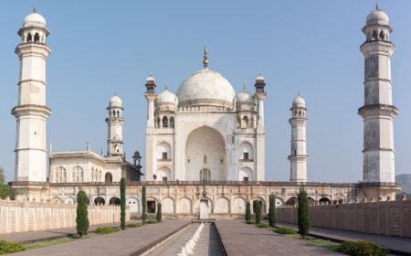 5-Day Romantic Getaway Itinerary to Chhatrapati Shamhajinagar for Couples