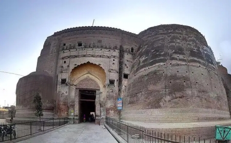 5-Day Romantic Getaway to Bathinda for Couples