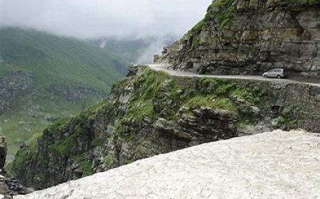 5-Day Romantic Getaway Itinerary to Rohtang Pass for Couples